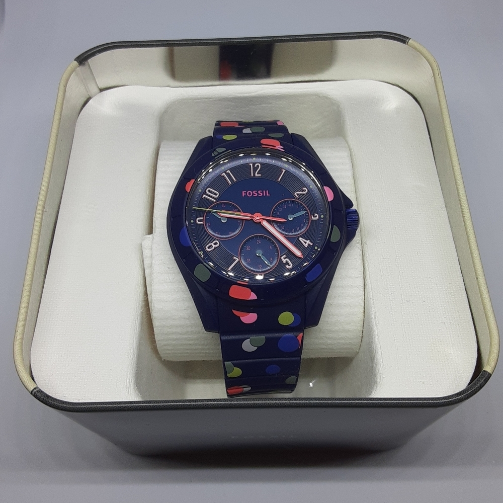 Fossil poka dots watch